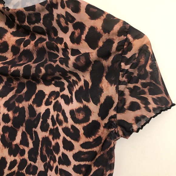 Sheer animal print short sleeve tee - Picture 2 of 4